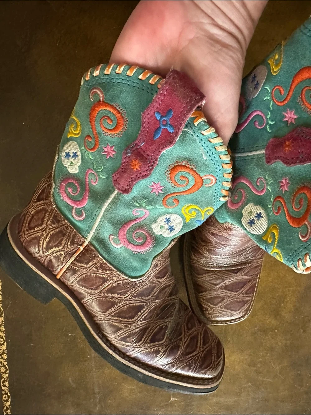 Ariat Sugar Skull Cowboy Boots Size 13
